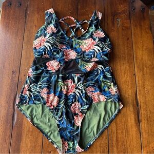 Roatan One Piece Swimsuit With Mesh Waist 3XL
